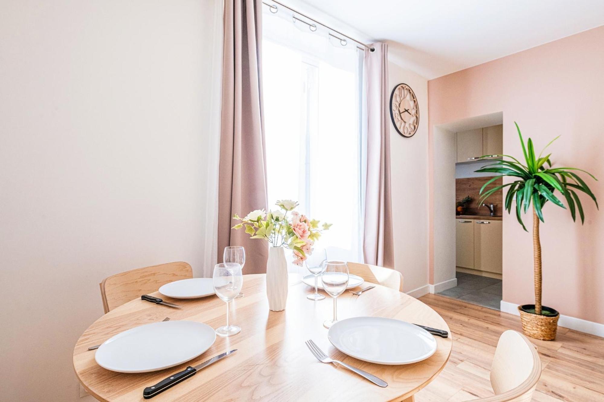 Ideal Pro Et Famille En Hypercentre - 3 Lits Corbeil-Essonnes Exteriör bild